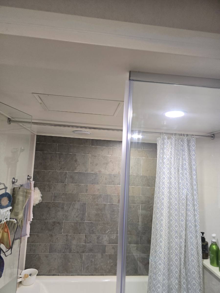 용인 샤워부스 쫄대 교체 완료 모습 2