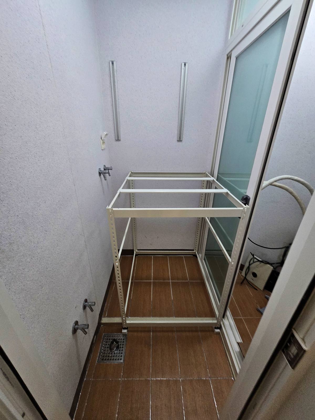 안산 건조기 앵글 설치|이사 전 미리 설치한 건조기 선반 현장 사진