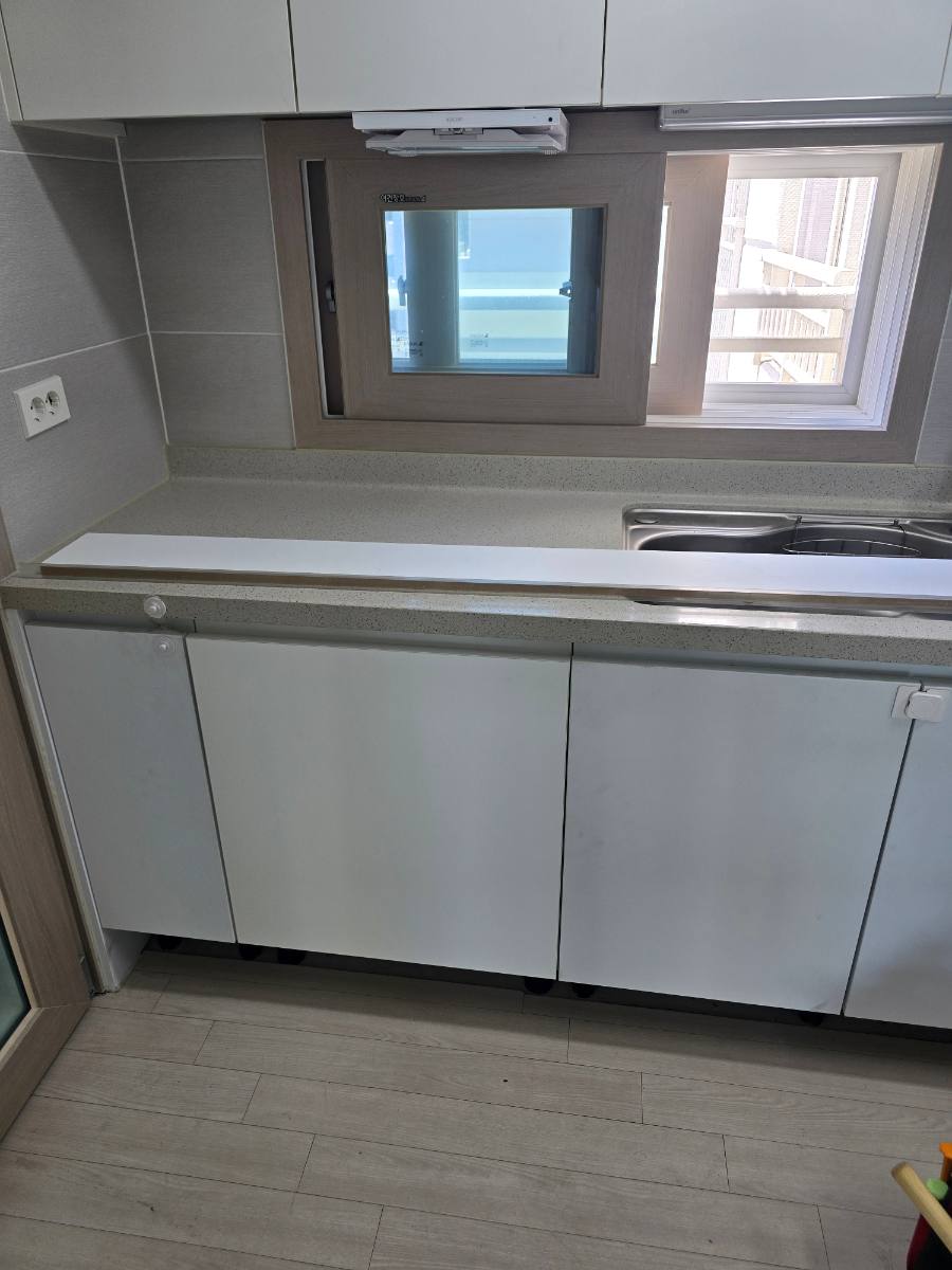 용인 식기세척기 자리 수납장 제작 설치 완료 모습 1