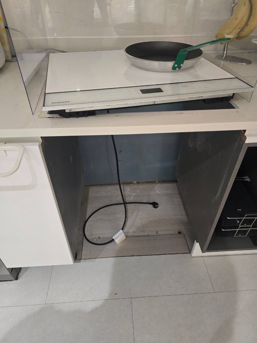평택 주방 오븐장 리폼|빌트인 오븐 빼고 수납공간 만들기 작업 과정 2