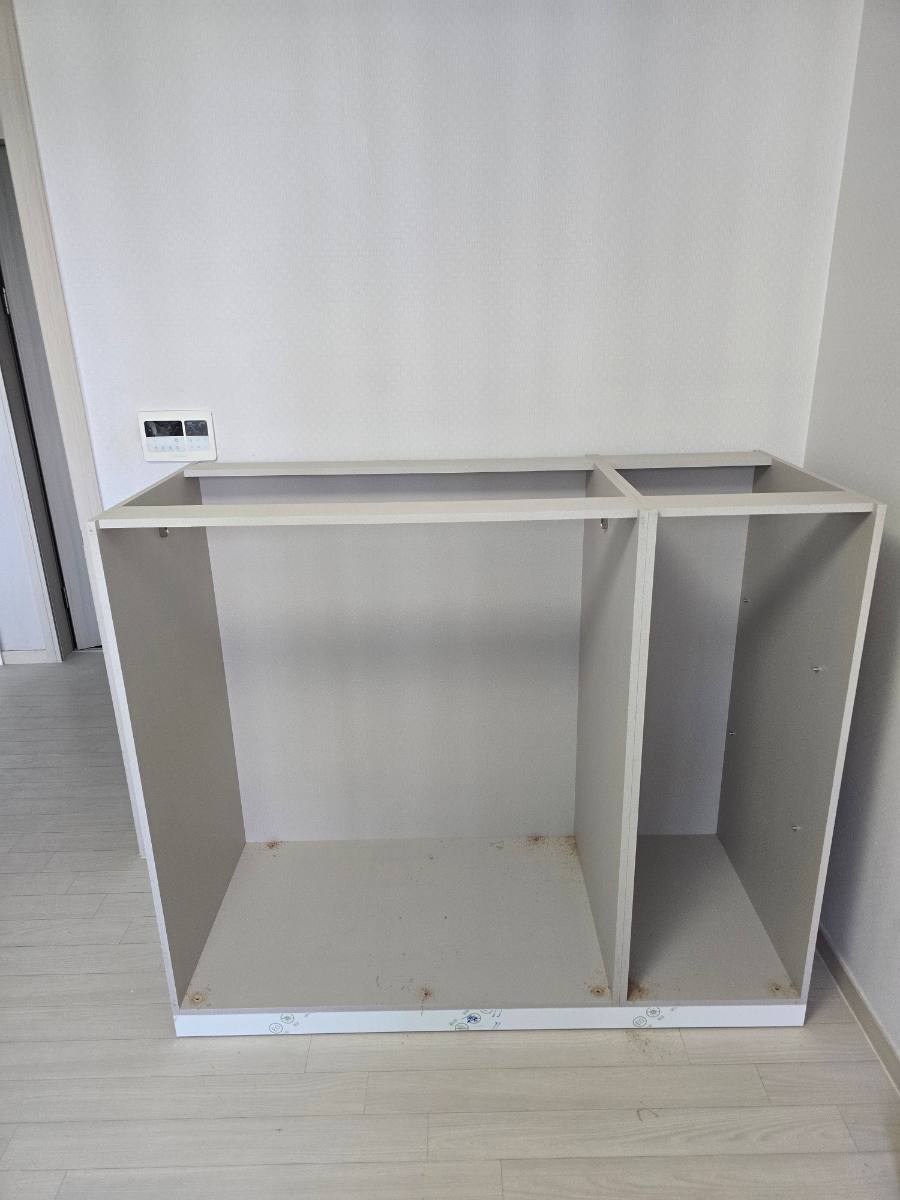 오산 작은방 붙박이장 맞춤 제작·설치 작업 과정 1