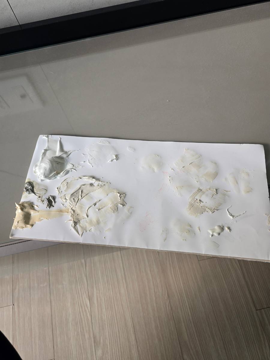 남양주 벽걸이티비 철거 후 남은 아트월 구멍 복원 작업 과정 1
